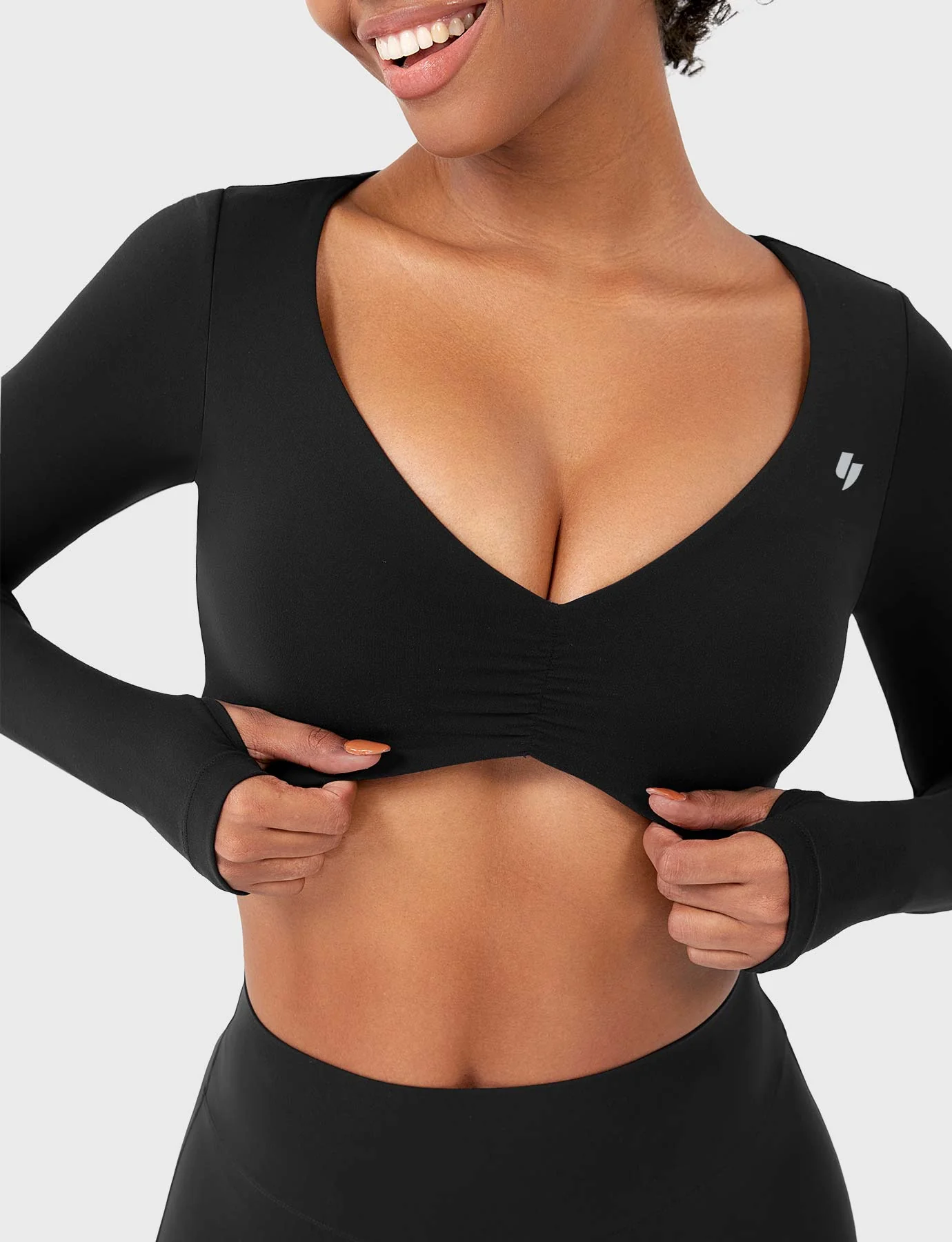 Yeoreo Agantha Ruched Long Sleeve Top - Image 18