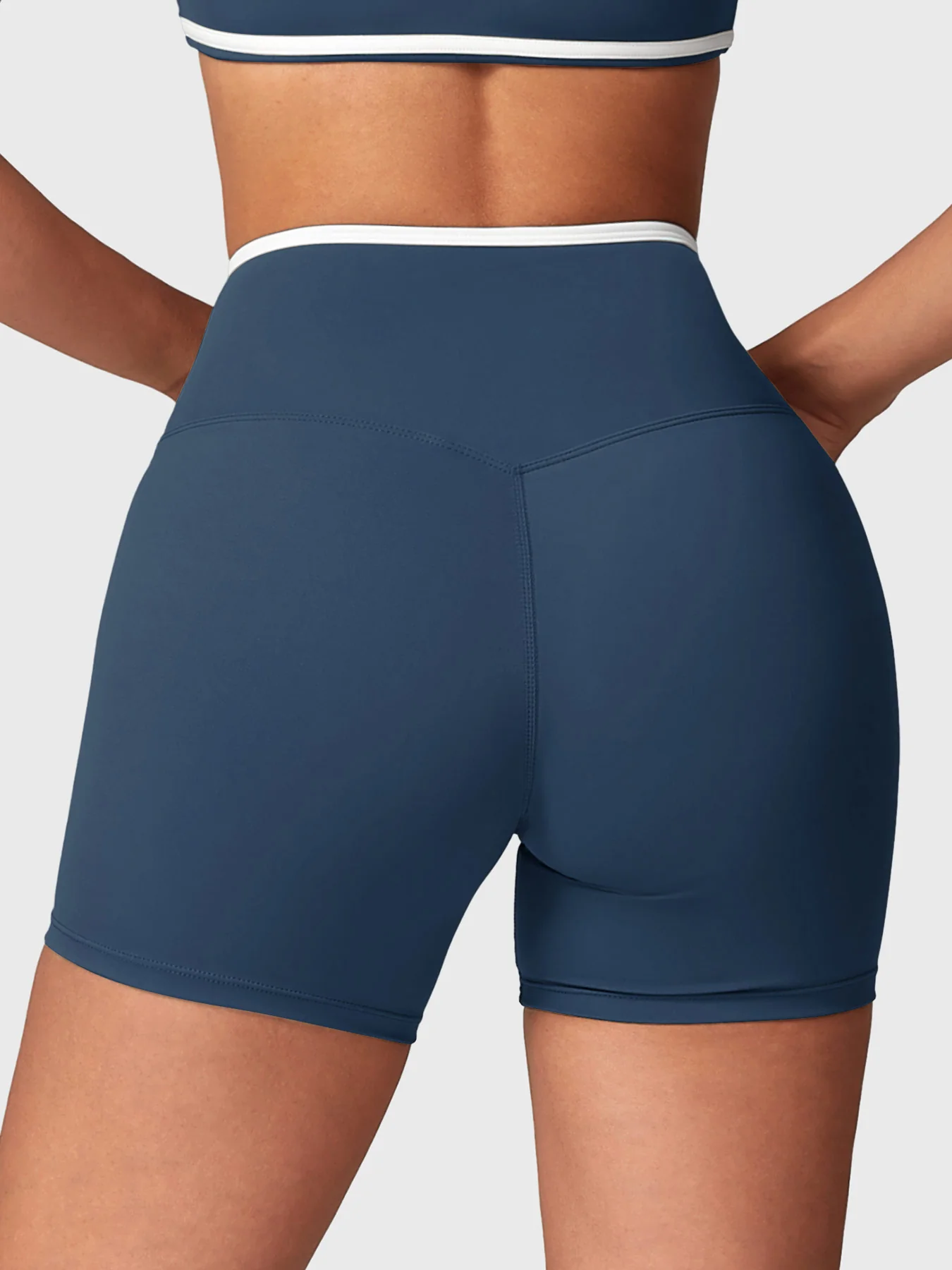 Yeoreo Alberta Contrast Trim Shorts - Image 22