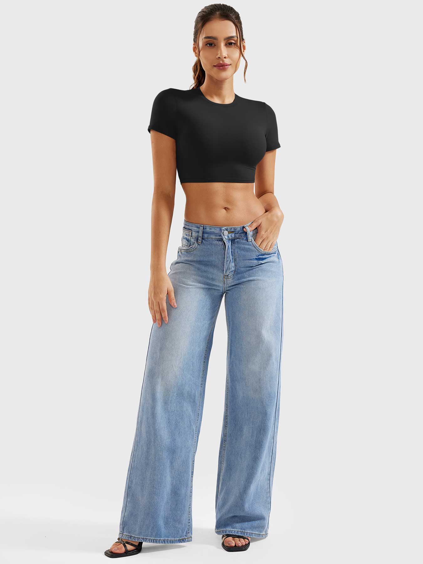 Yeoreo Colin Short Sleeves Crop Top - Image 11