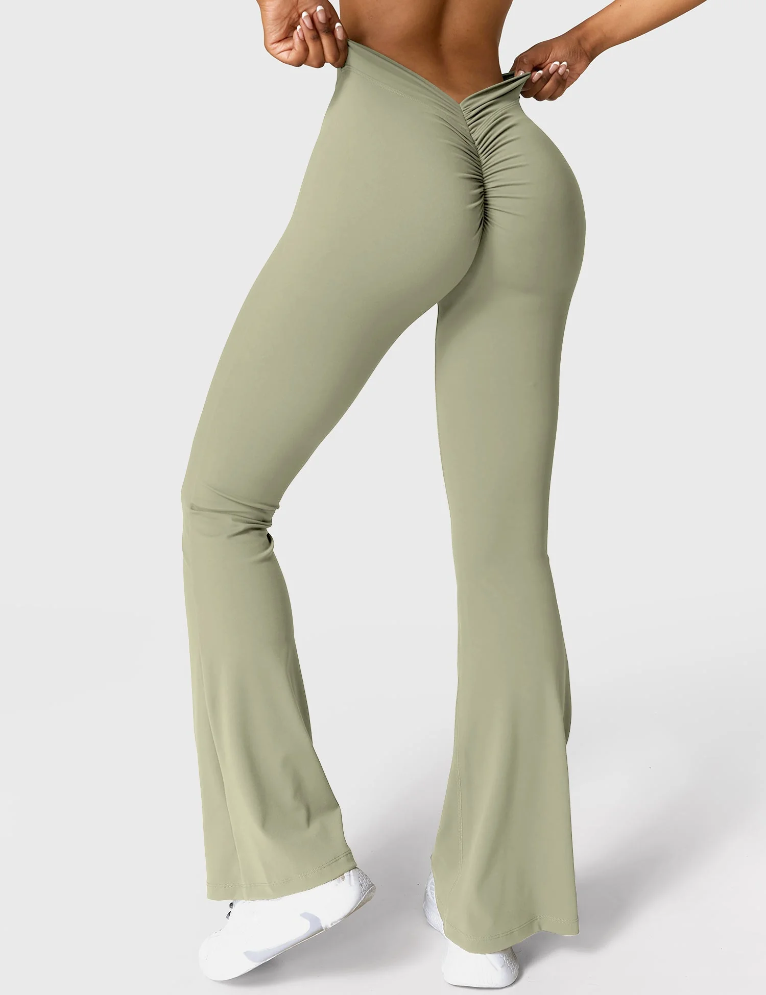 Yeoreo Daze V-back Flare Leggings - Image 41