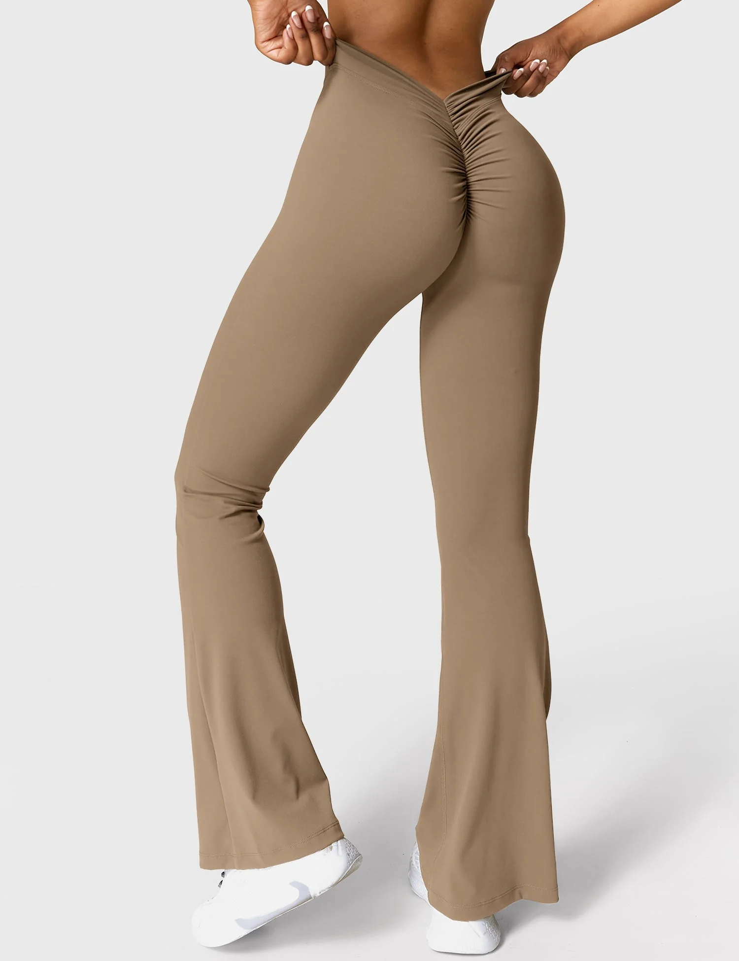 Yeoreo Daze V-back Flare Leggings - Image 65