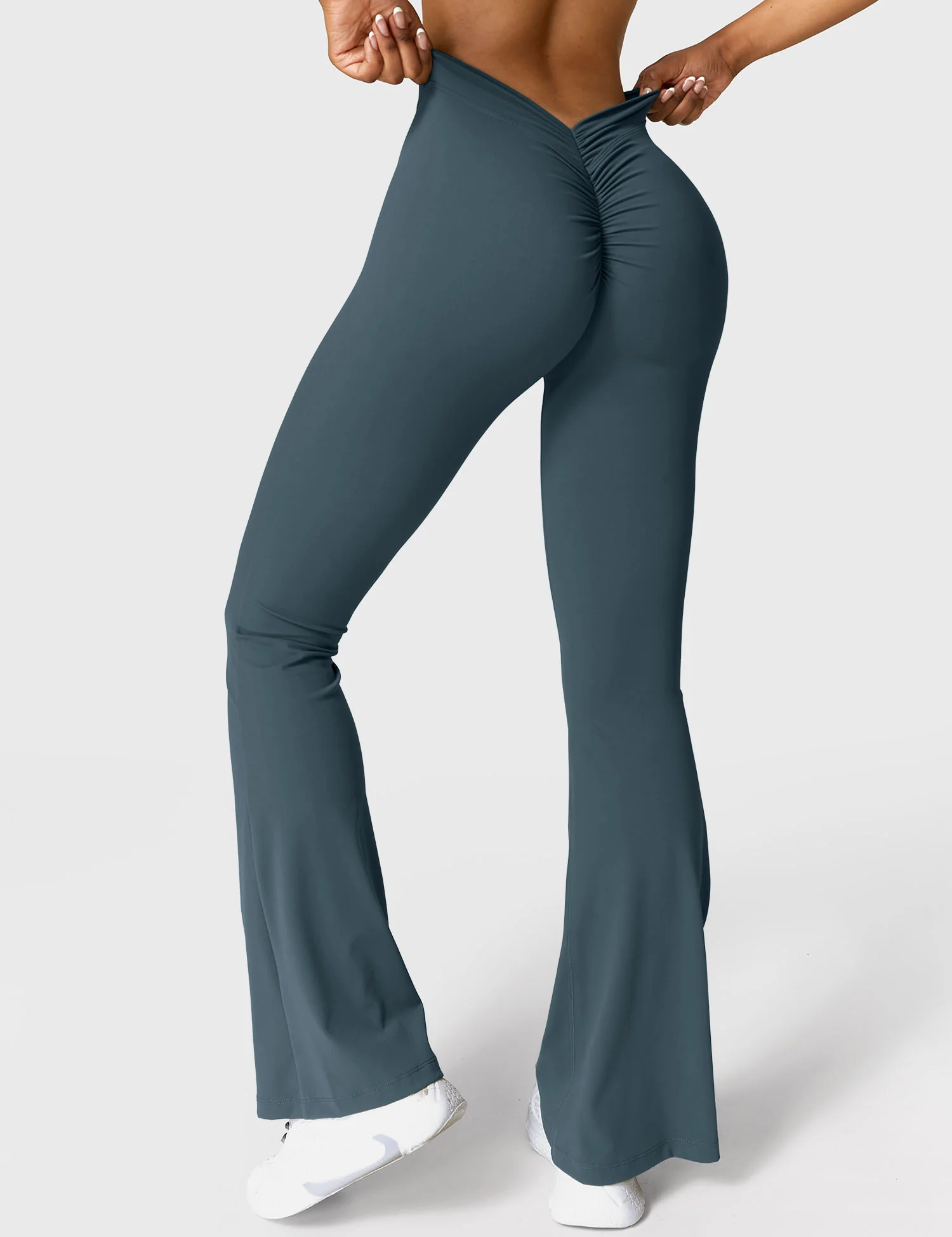 Yeoreo Daze V-back Flare Leggings - Image 89