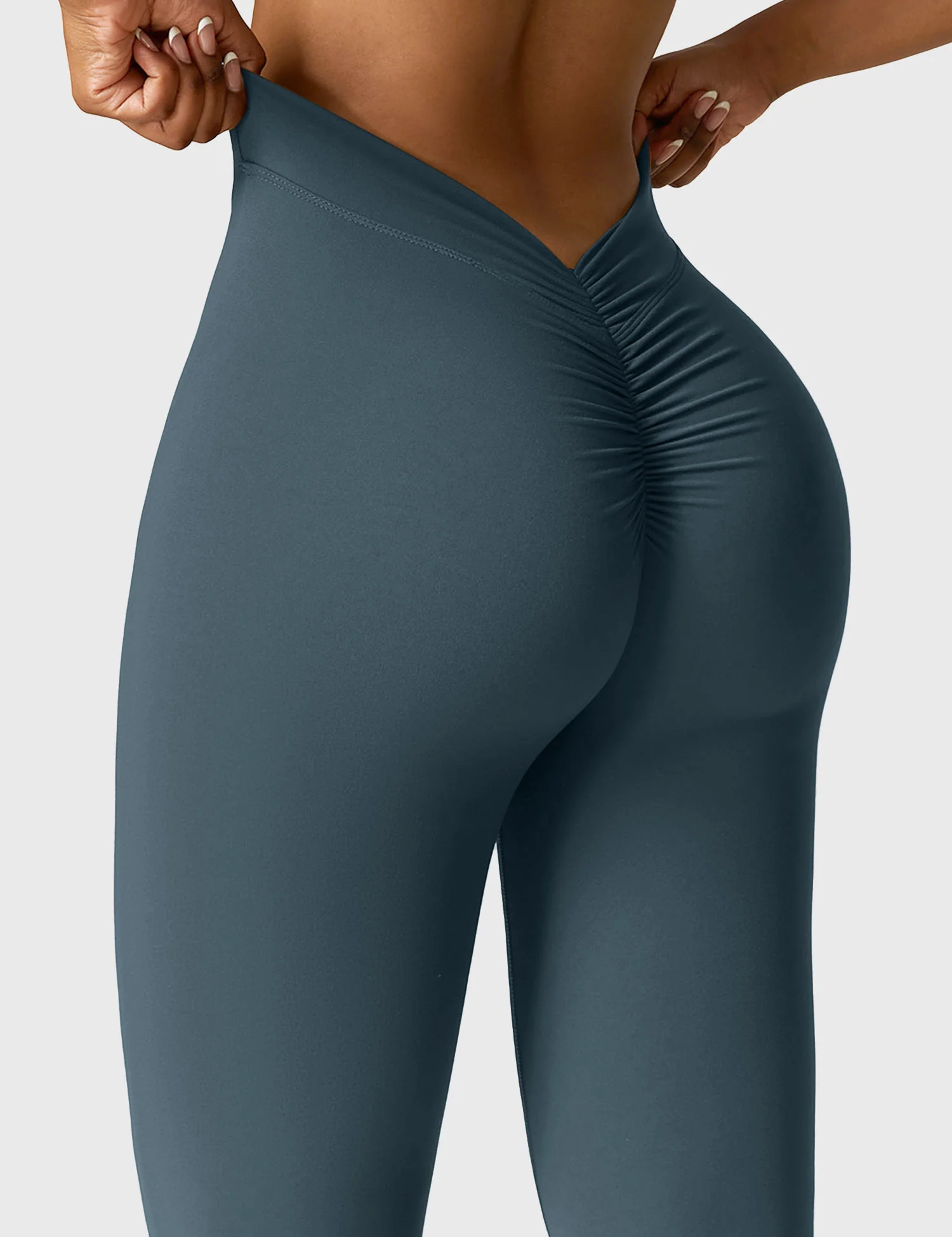 Yeoreo Daze V-back Flare Leggings - Image 90