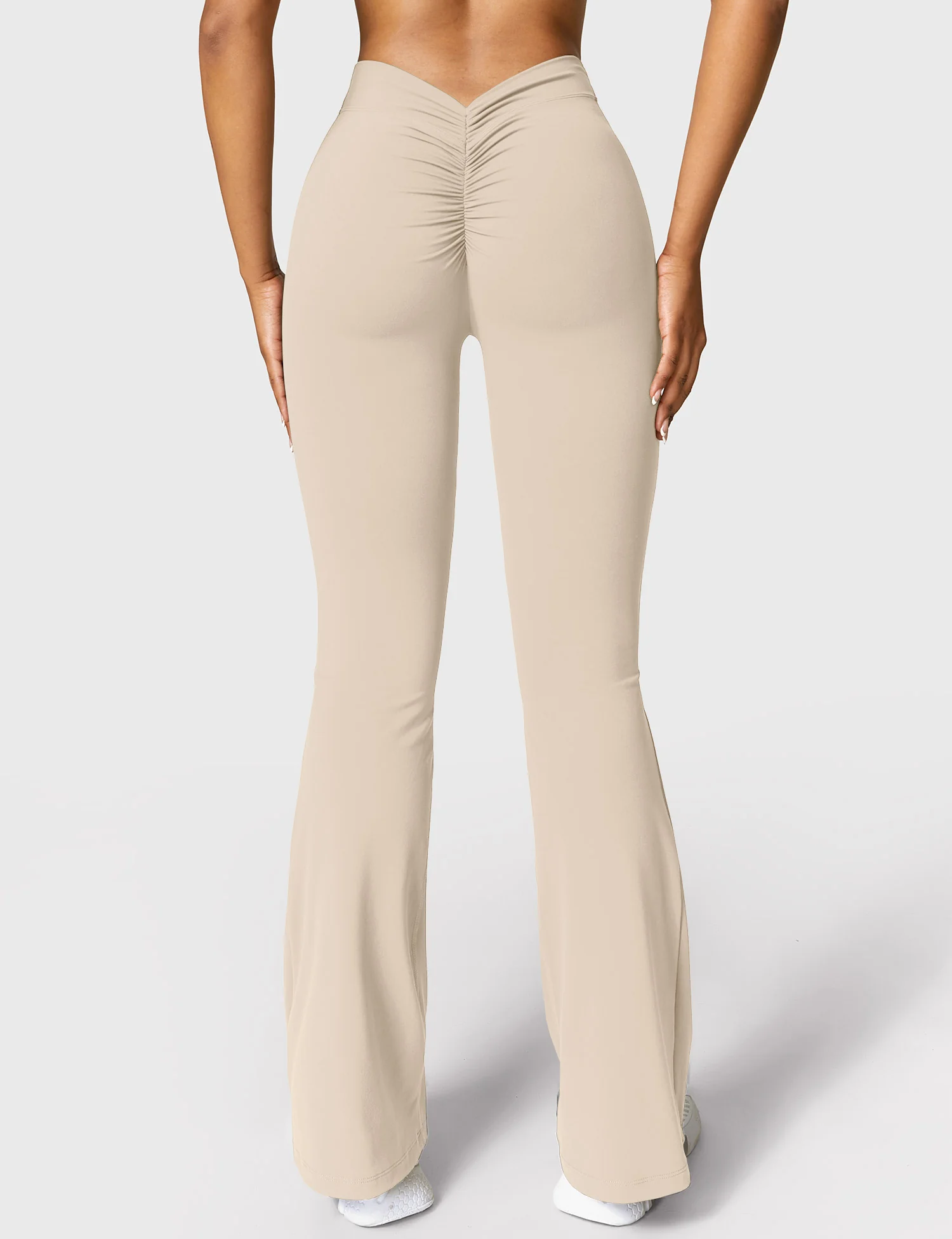 Yeoreo Daze V-back Flared Leggings - Image 99