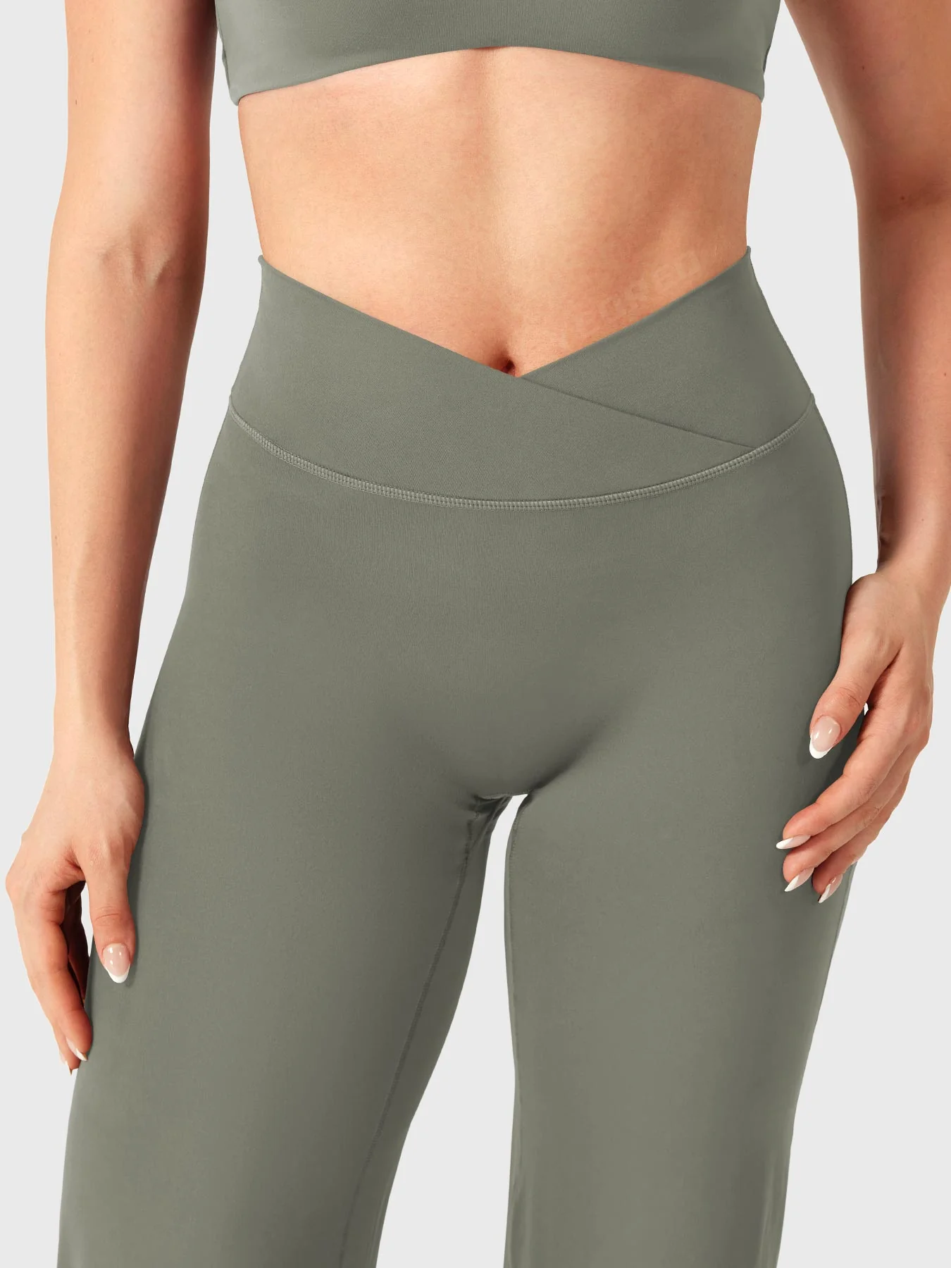 Yeoreo Eddiy 31.5" V-Waistband Straight Leggings - Image 27