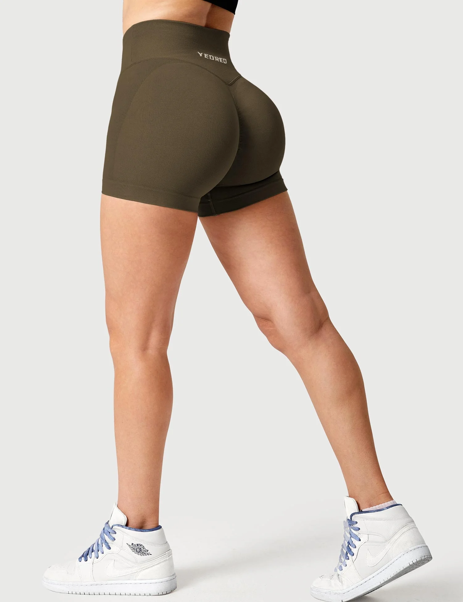 Yeoreo 3.6” Amplify V-Waistband Shorts - Image 26