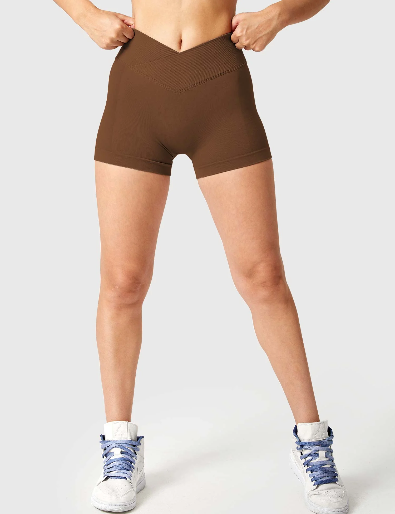 Yeoreo 3.6” Amplify V-Waistband Shorts - Image 75