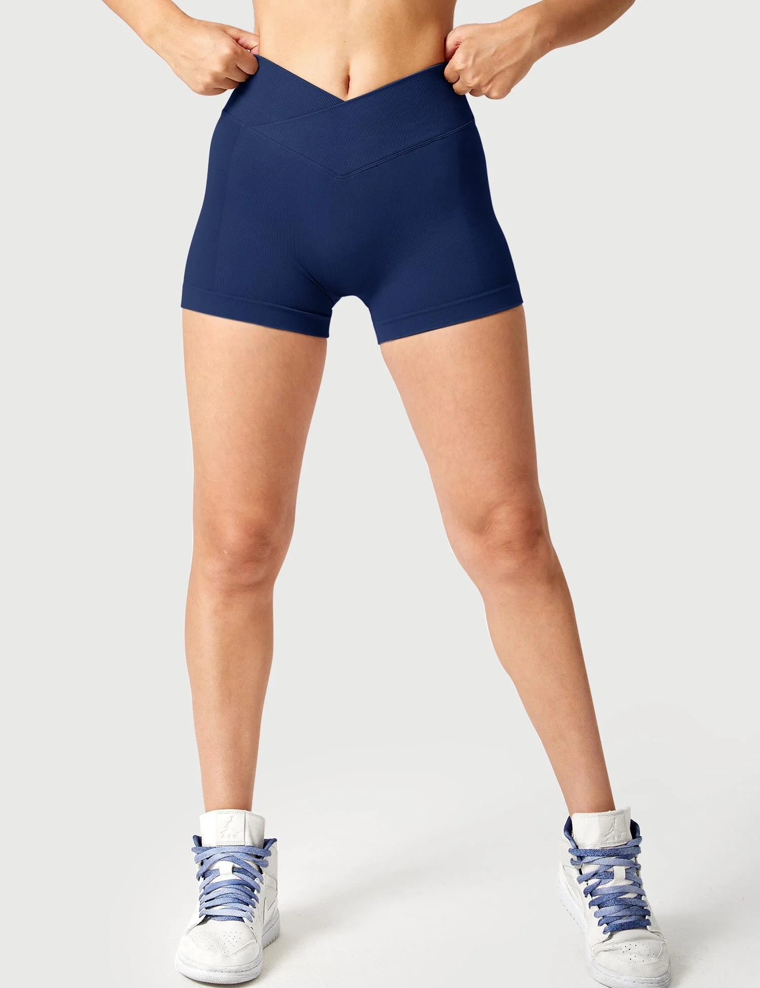 Yeoreo 3.6” Amplify V-Waistband Shorts - Image 9