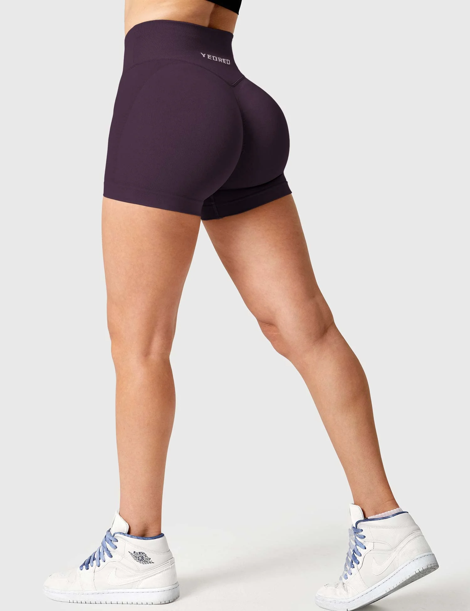 Yeoreo 3.6” Amplify V-Waistband Shorts - Image 98