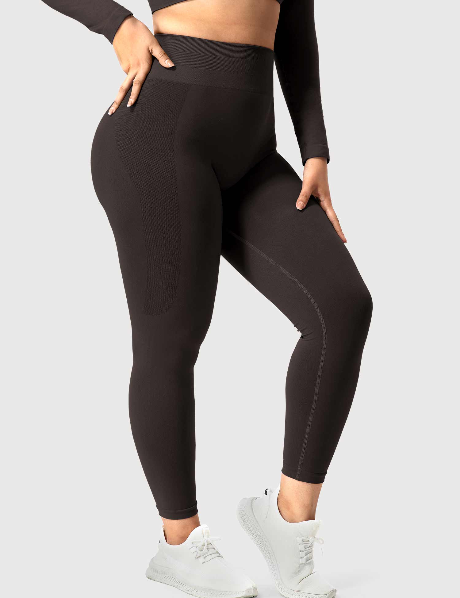 Yeoreo Amplify Seamless Leggings - Image 14