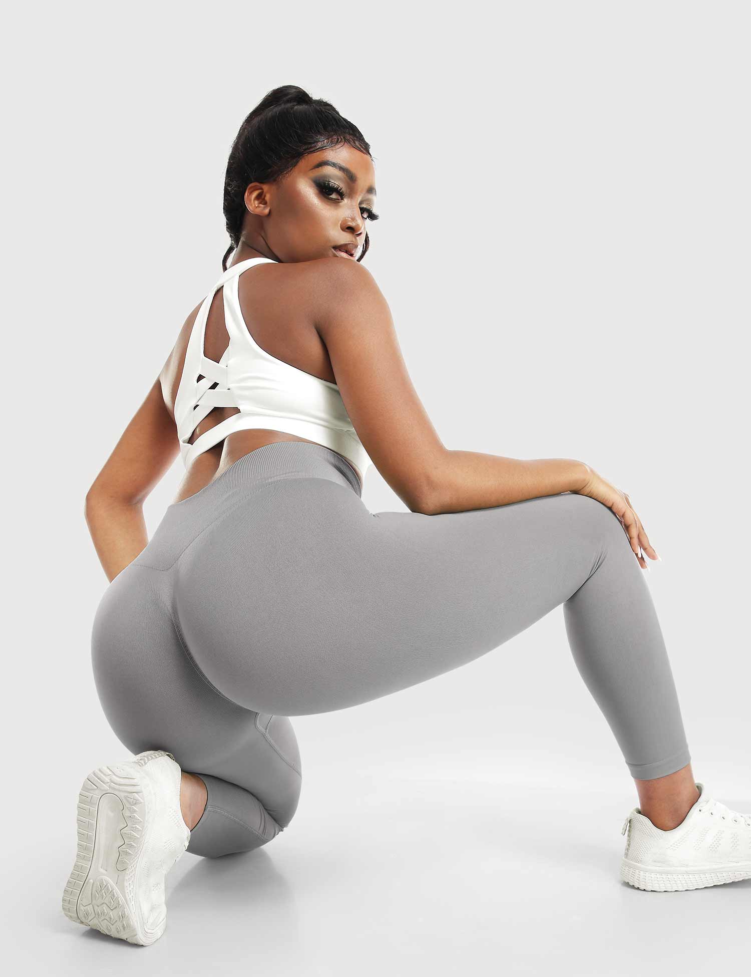 Yeoreo Mandy Seamless Leggings - Image 24