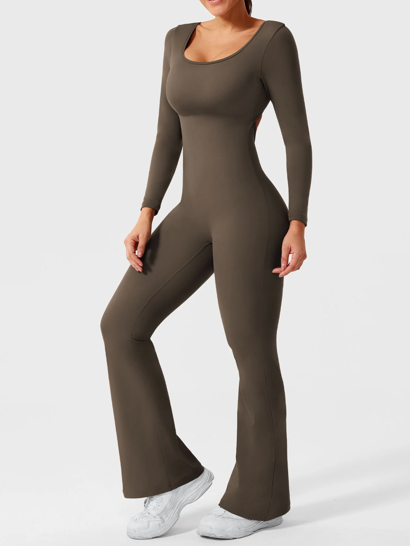 Yeoreo Lizvette Flare Long Sleeve V-back Jumpsuit - Image 10