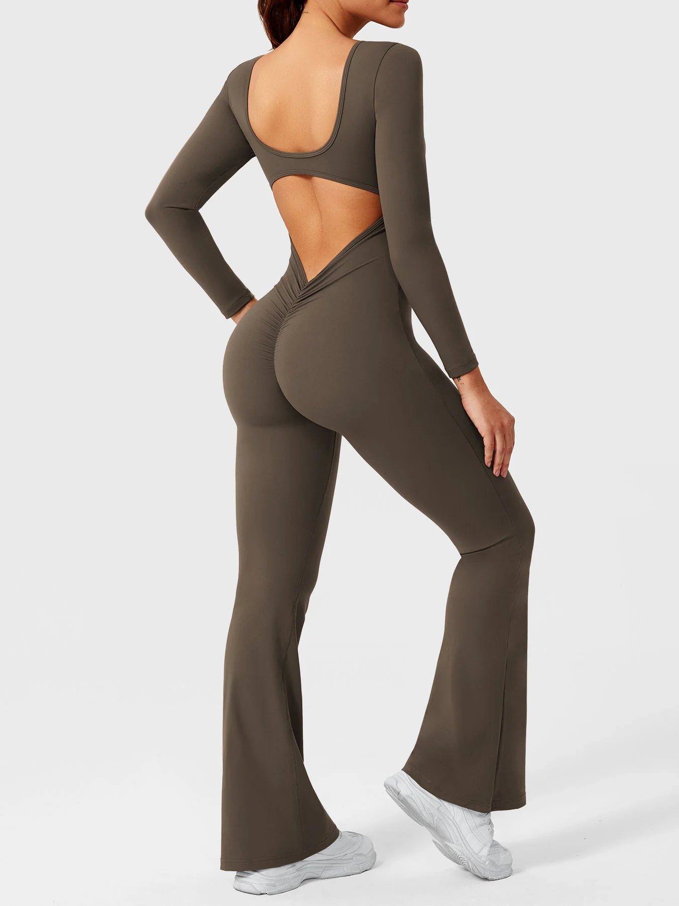 Yeoreo Lizvette Flare Long Sleeve V-back Jumpsuit - Image 11