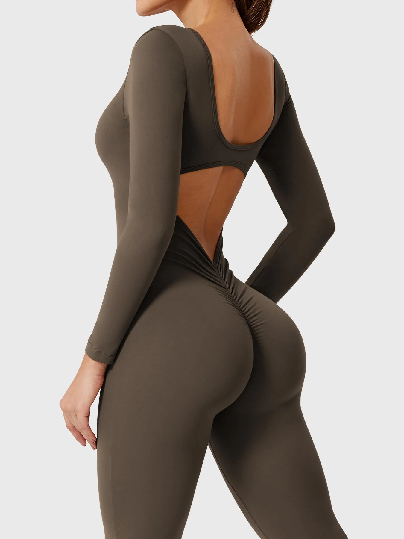 Yeoreo Lizvette Flare Long Sleeve V-back Jumpsuit - Image 12