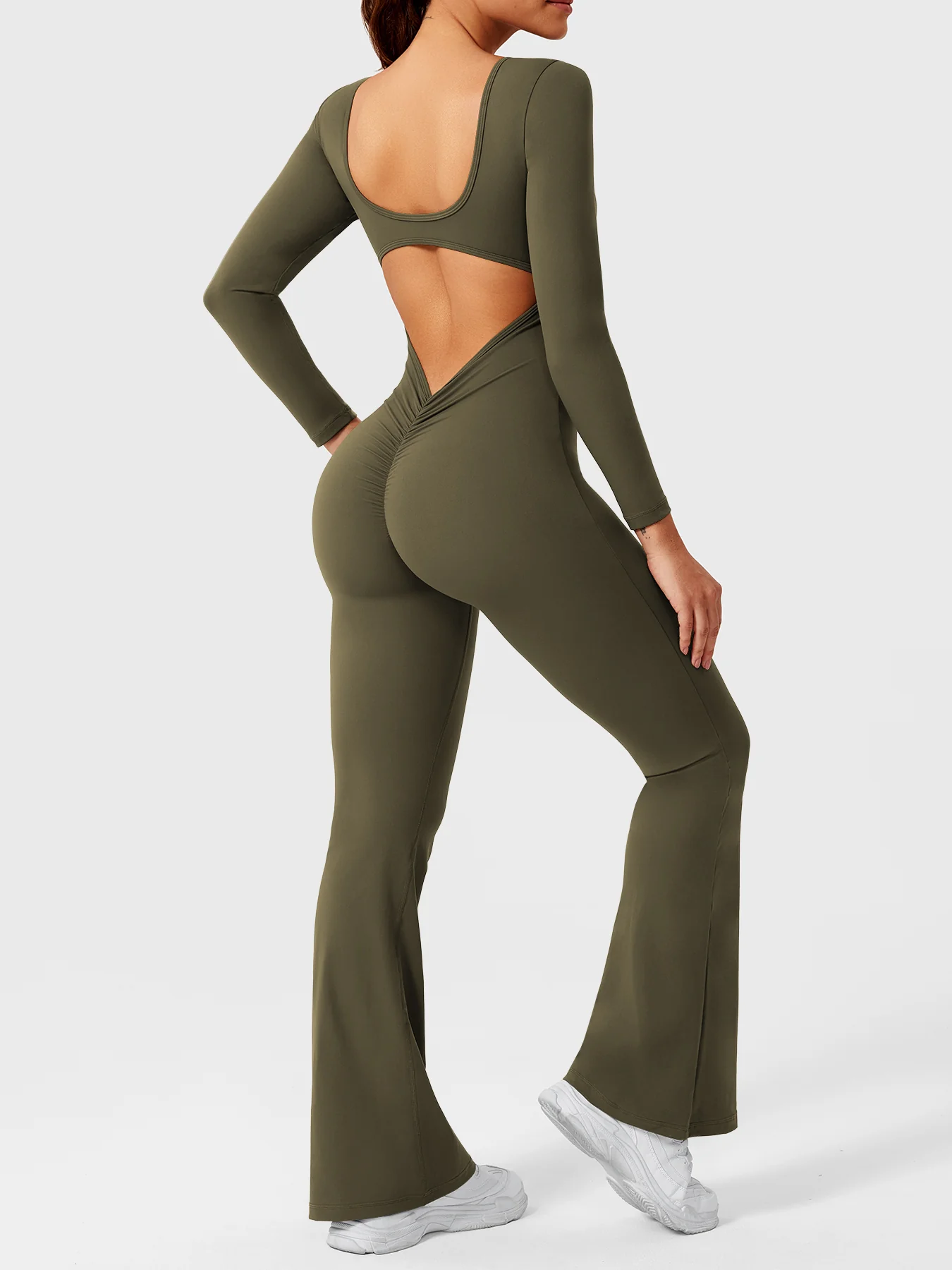 Yeoreo Lizvette Flare Long Sleeve V-back Jumpsuit - Image 29