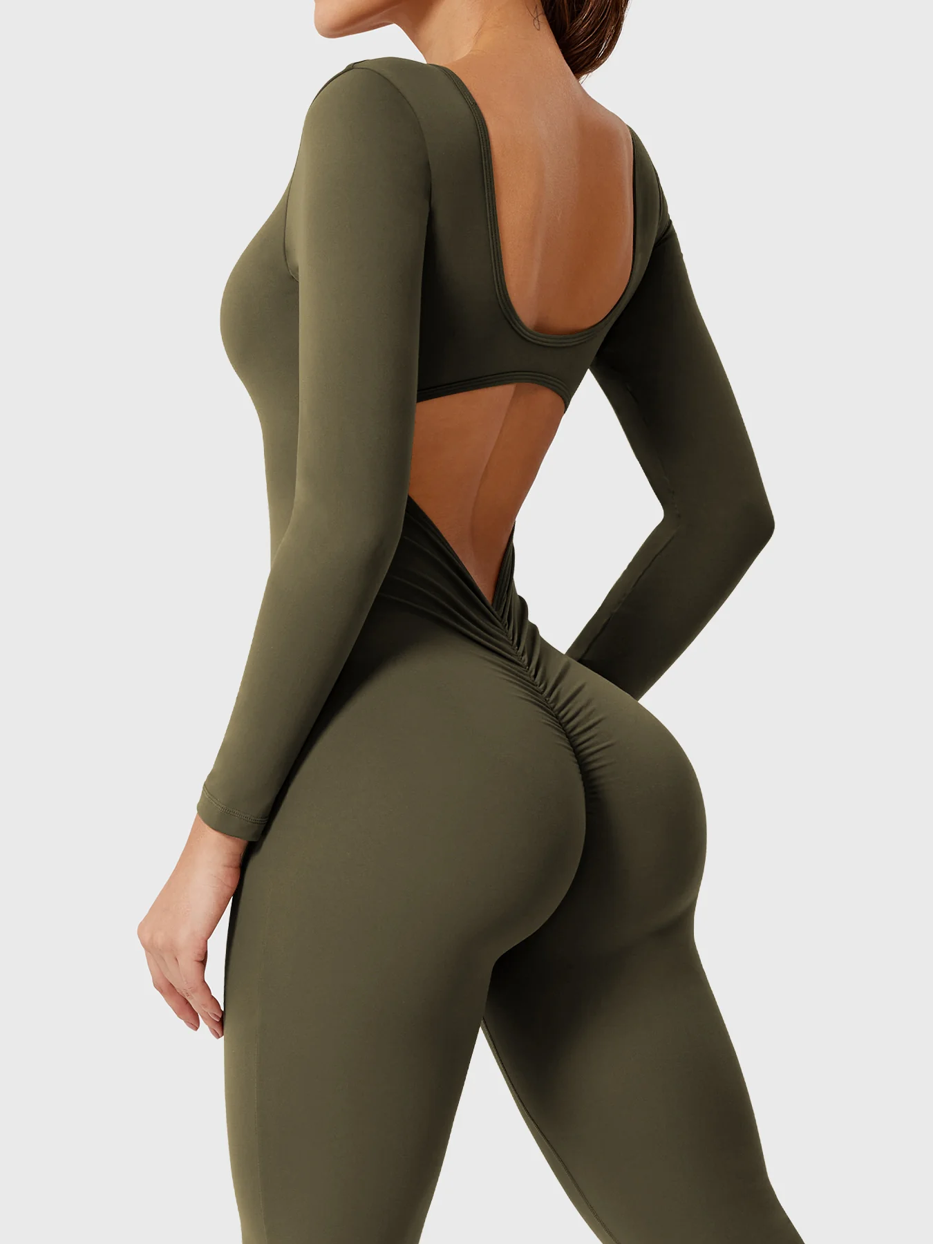 Yeoreo Lizvette Flare Long Sleeve V-back Jumpsuit - Image 30
