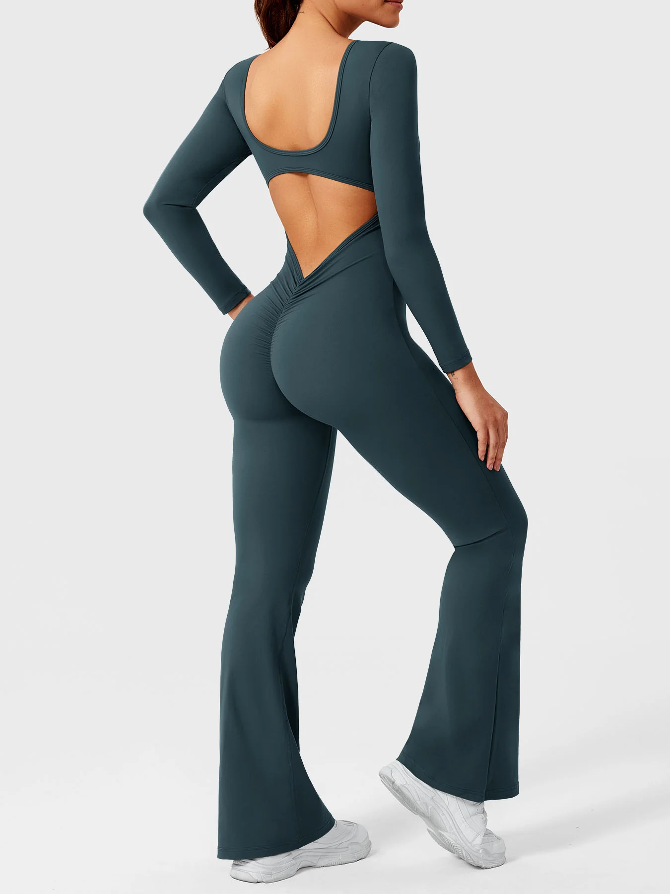 Yeoreo Lizvette Flare Long Sleeve V-back Jumpsuit - Image 41