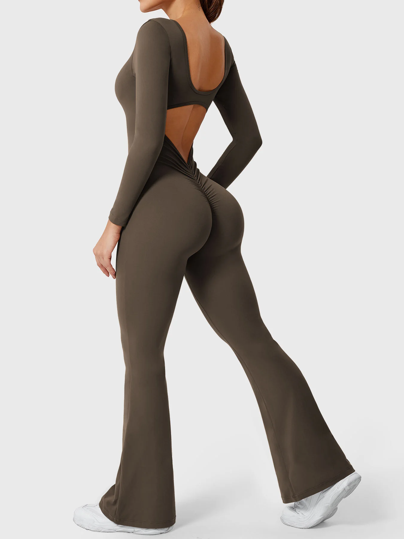 Yeoreo Lizvette Flare Long Sleeve V-back Jumpsuit - Image 7