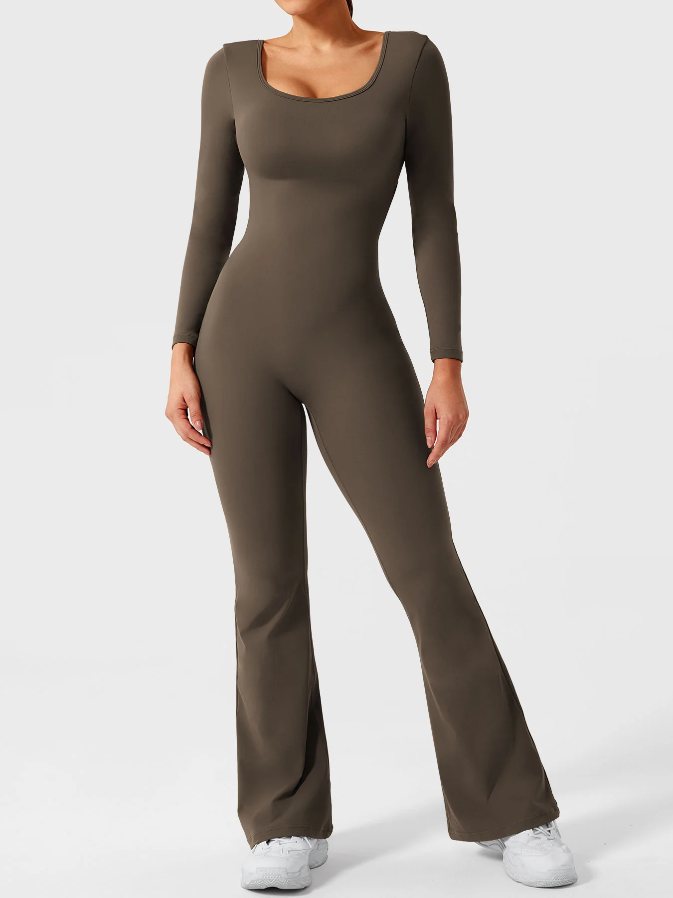 Yeoreo Lizvette Flare Long Sleeve V-back Jumpsuit - Image 8