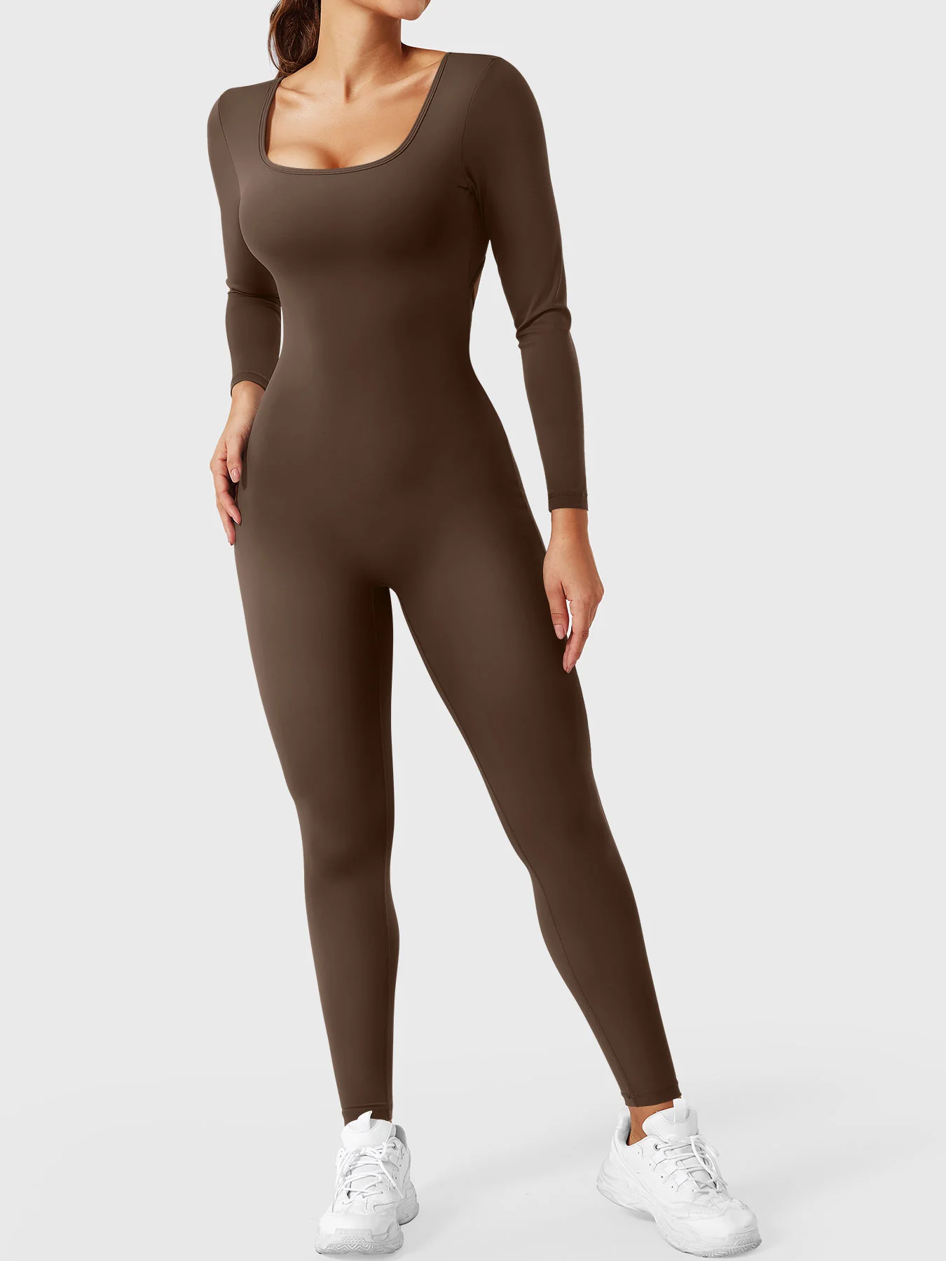 Yeoreo Lizvette V-Back Long Sleeves Jumpsuit - Image 16