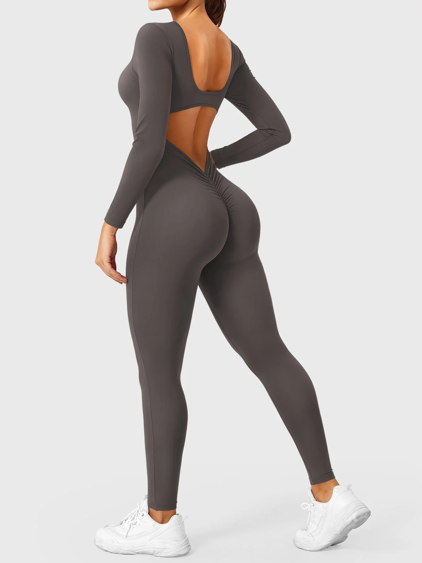 Yeoreo Lizvette V-Back Long Sleeves Jumpsuit - Image 19