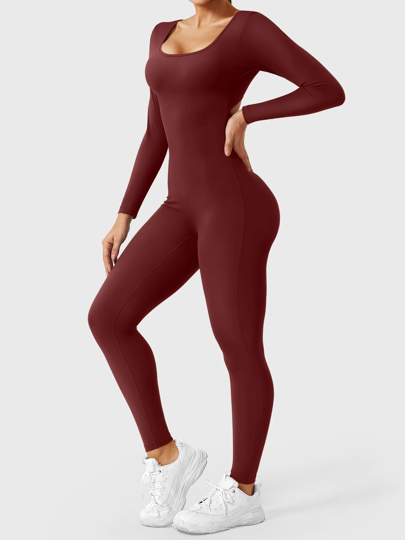 Yeoreo Lizvette V-Back Long Sleeves Jumpsuit - Image 25