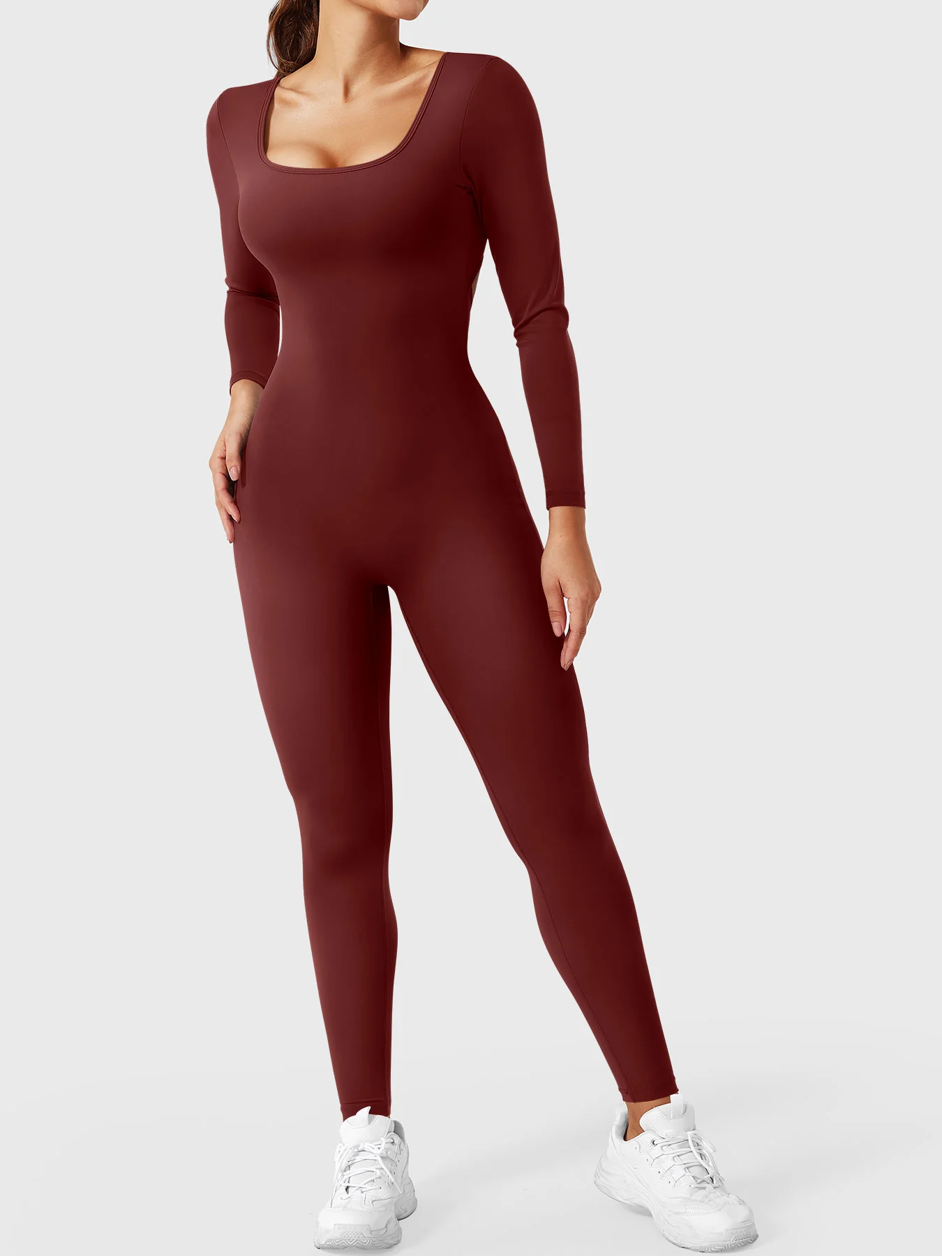 Yeoreo Lizvette V-Back Long Sleeves Jumpsuit - Image 28