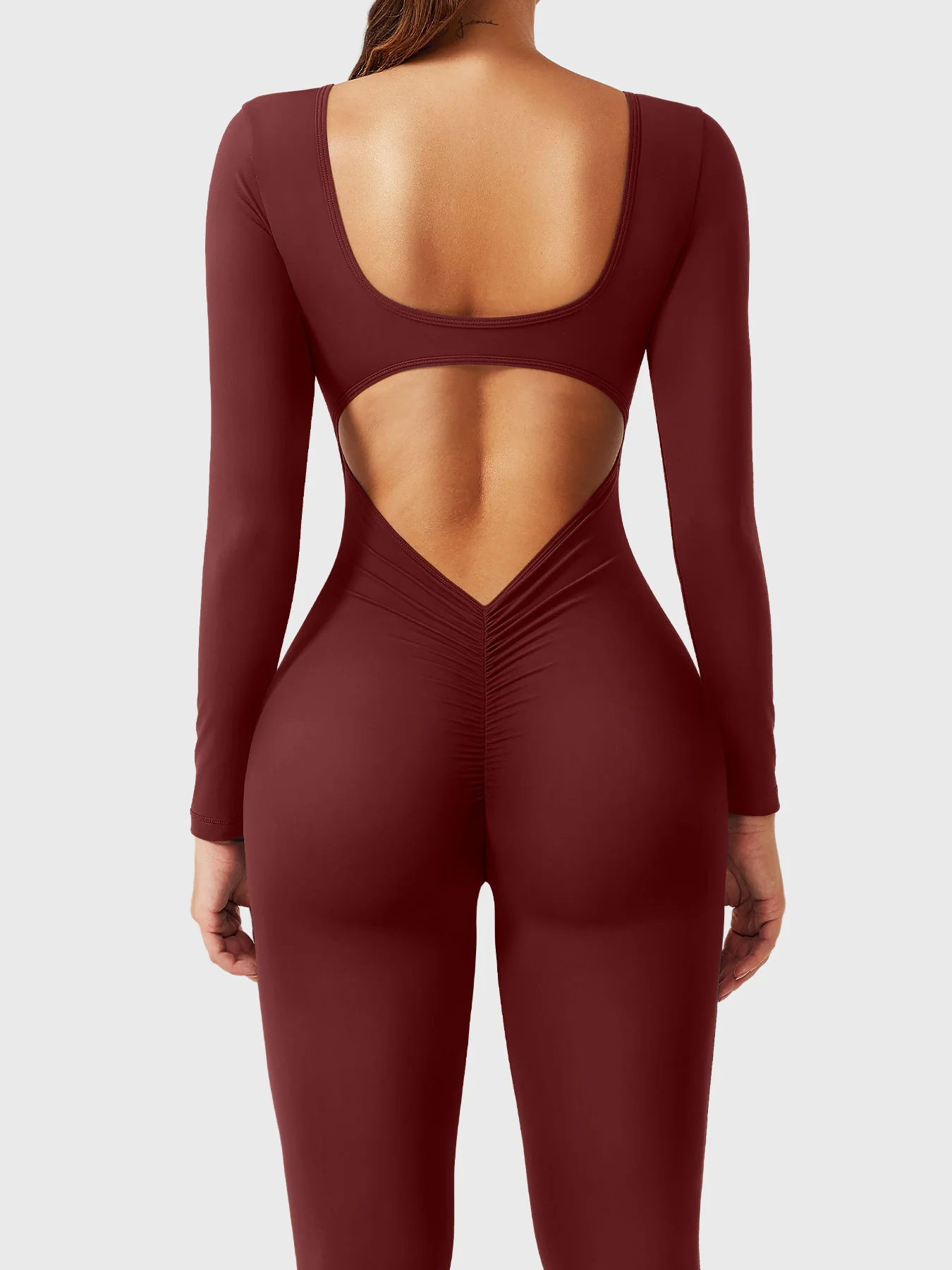 Yeoreo Lizvette V-Back Long Sleeves Jumpsuit - Image 30