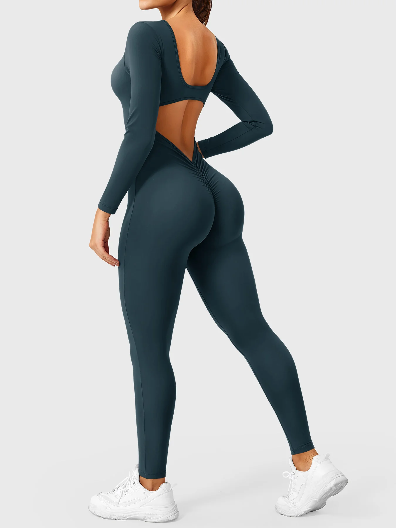 Yeoreo Lizvette V-Back Long Sleeves Jumpsuit - Image 31