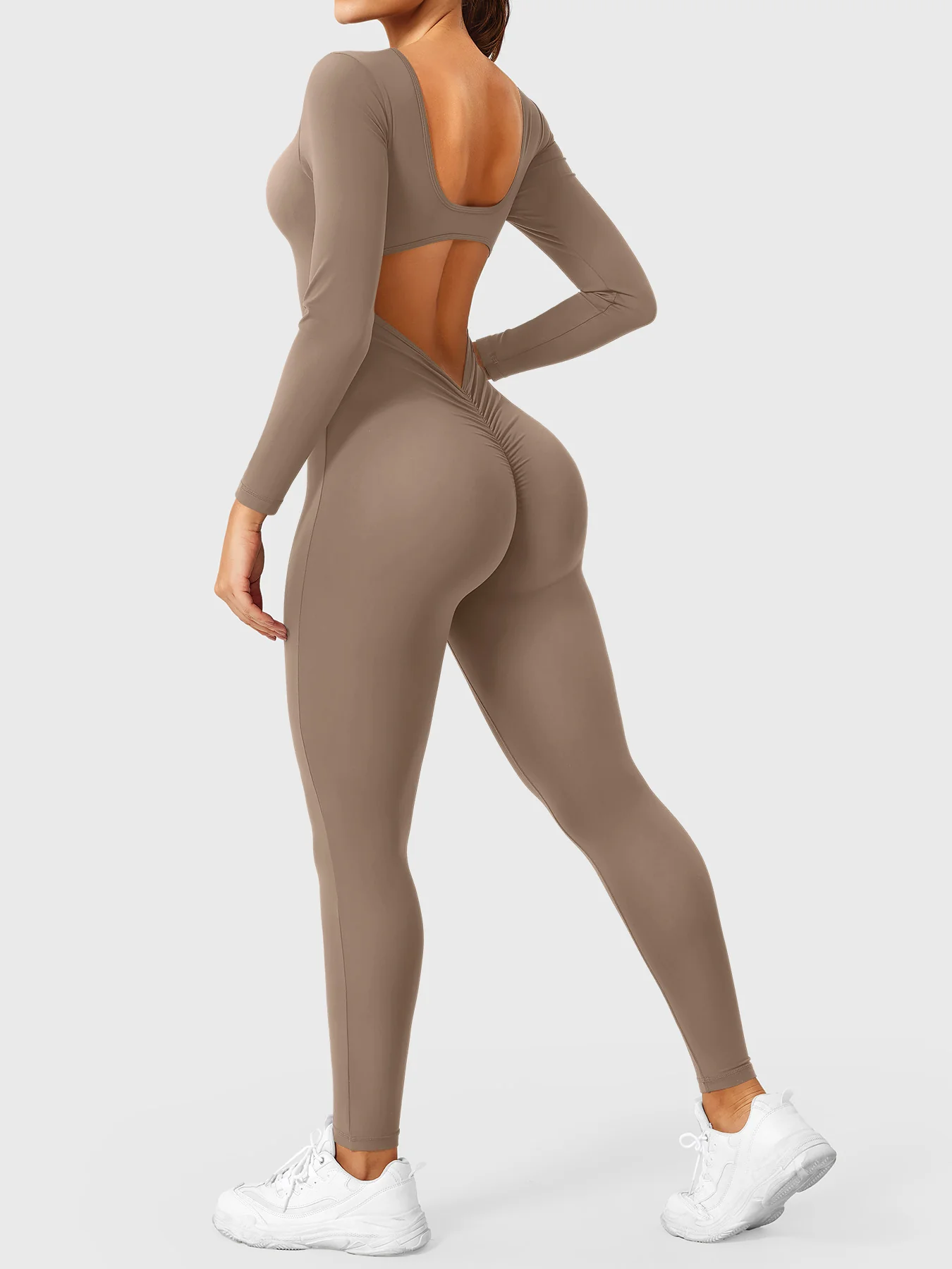 Yeoreo Lizvette V-Back Long Sleeves Jumpsuit - Image 37