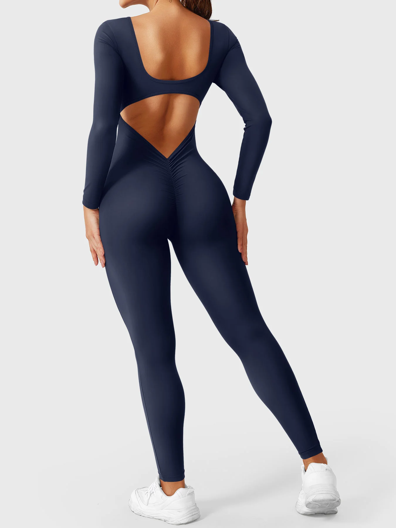 Yeoreo Lizvette V-Back Long Sleeves Jumpsuit - Image 5