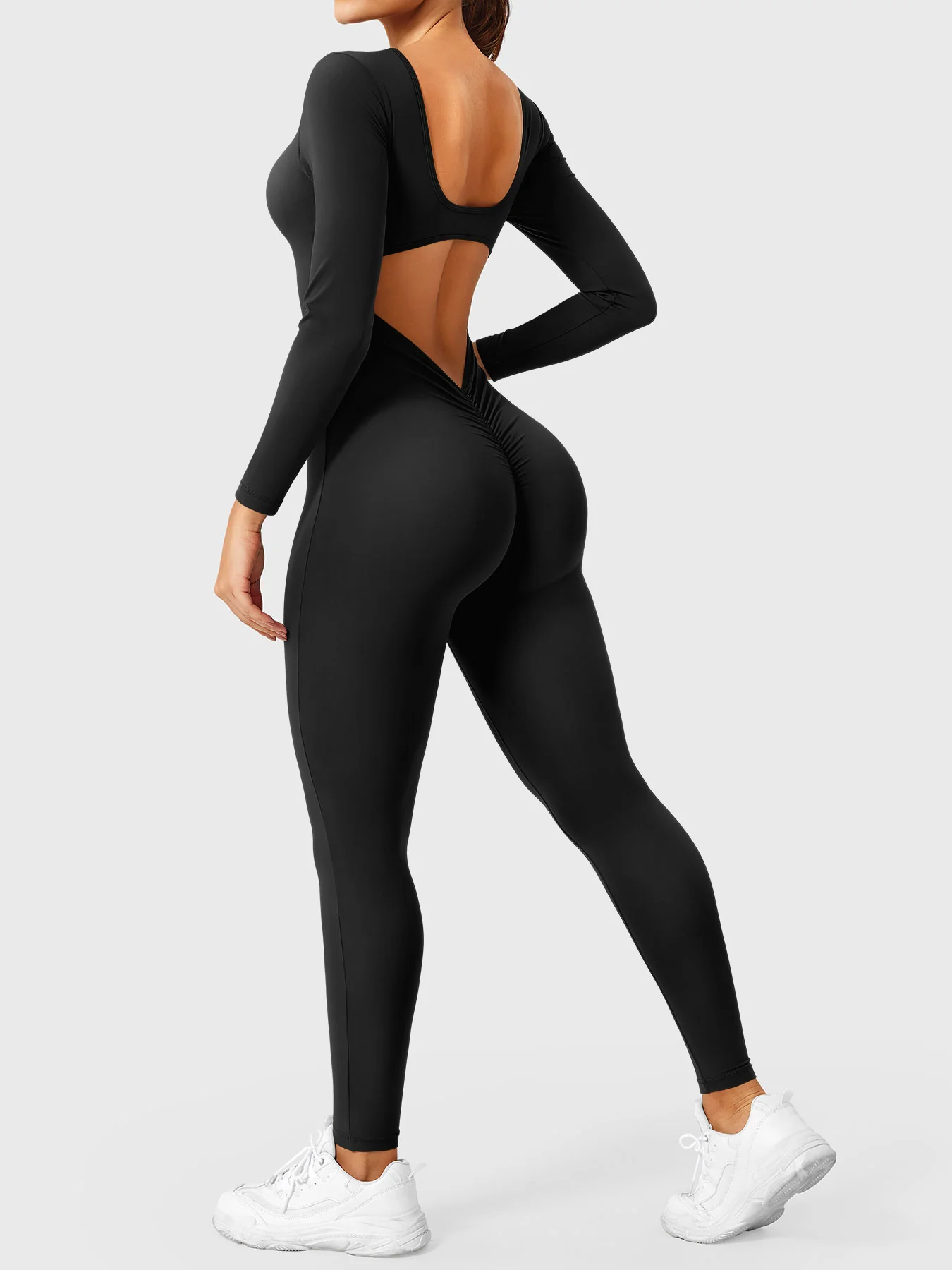 Yeoreo Lizvette V-Back Long Sleeves Jumpsuit - Image 7