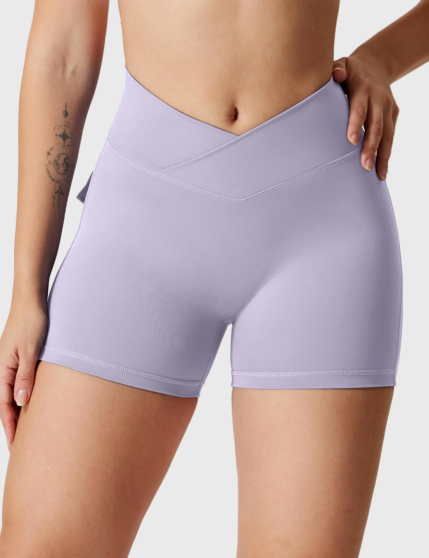 Yeoreo Charm CoreFlex™ V-Waistband 4.5" Shorts - Image 110