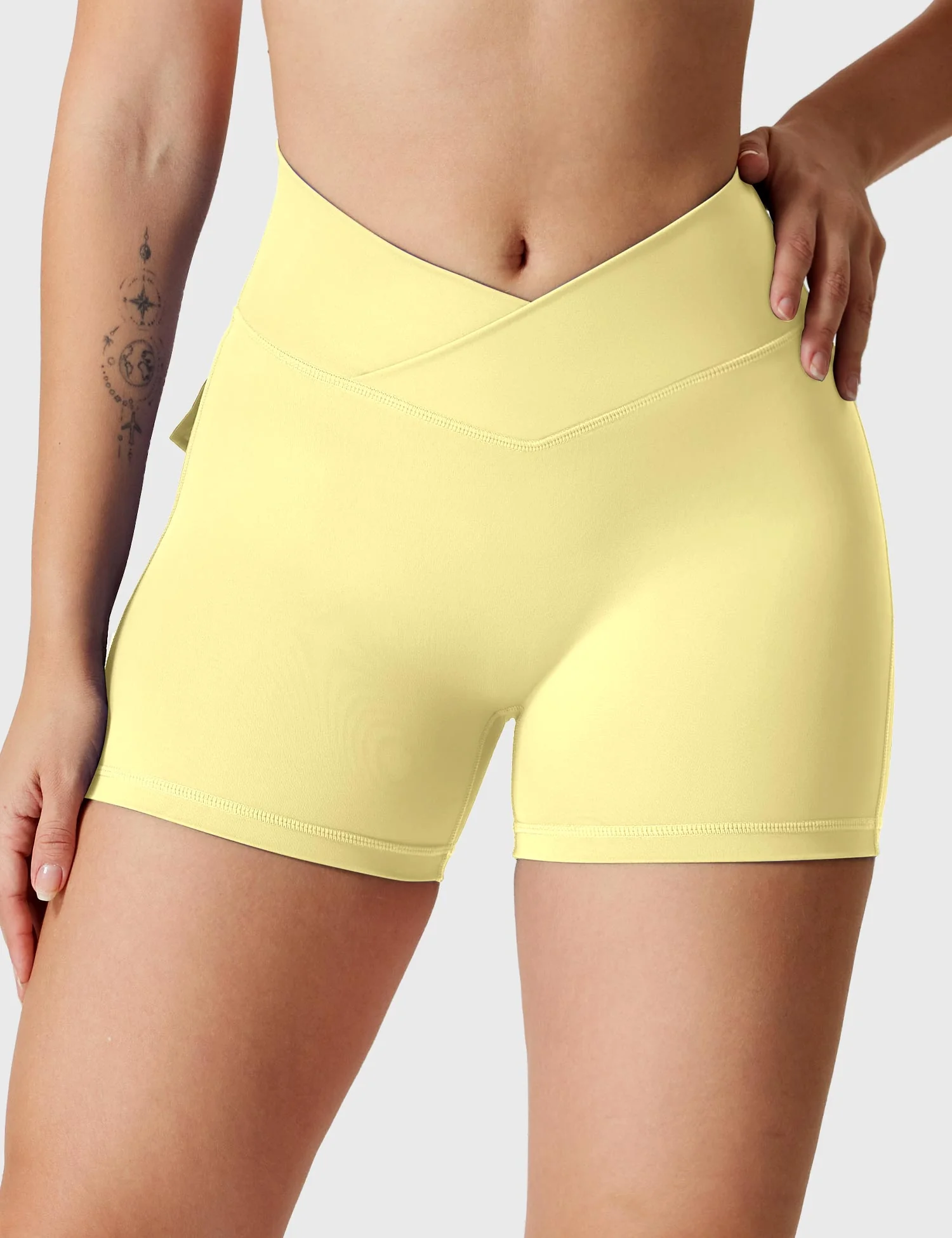 Yeoreo Charm CoreFlex™ V-Waistband 4.5" Shorts - Image 116