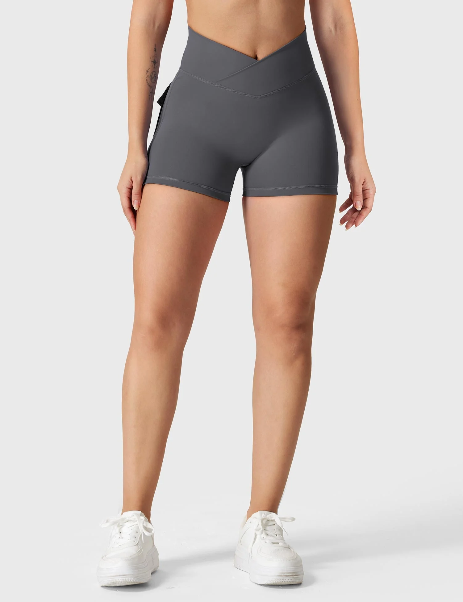 Yeoreo Charm CoreFlex™ V-Waistband 4.5" Shorts - Image 36