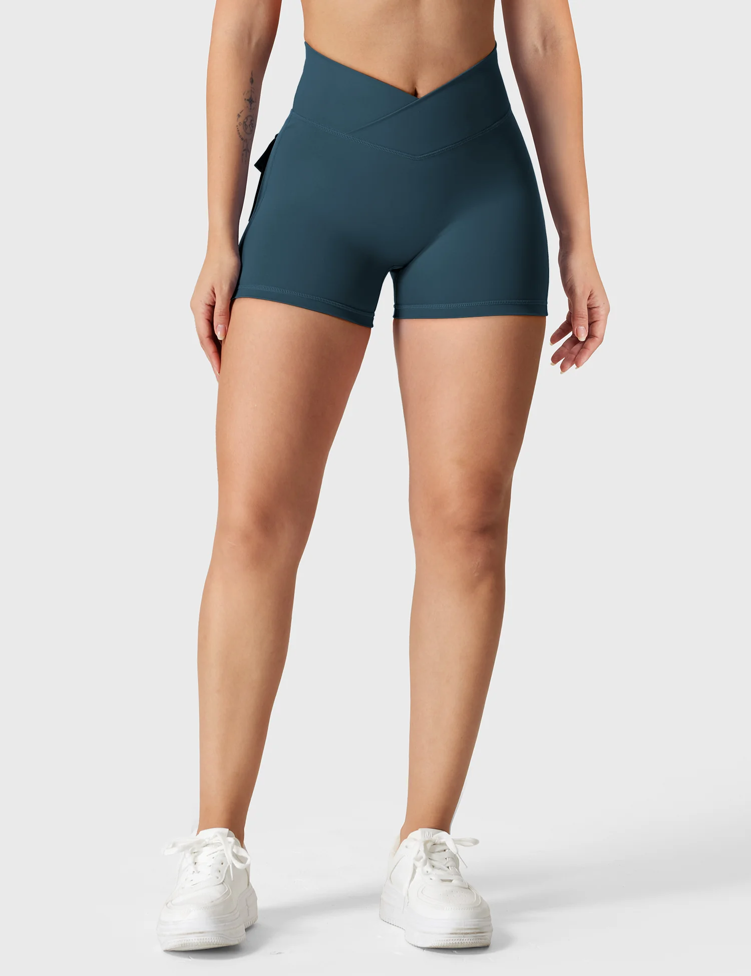 Yeoreo Charm CoreFlex™ V-Waistband 4.5" Shorts - Image 96