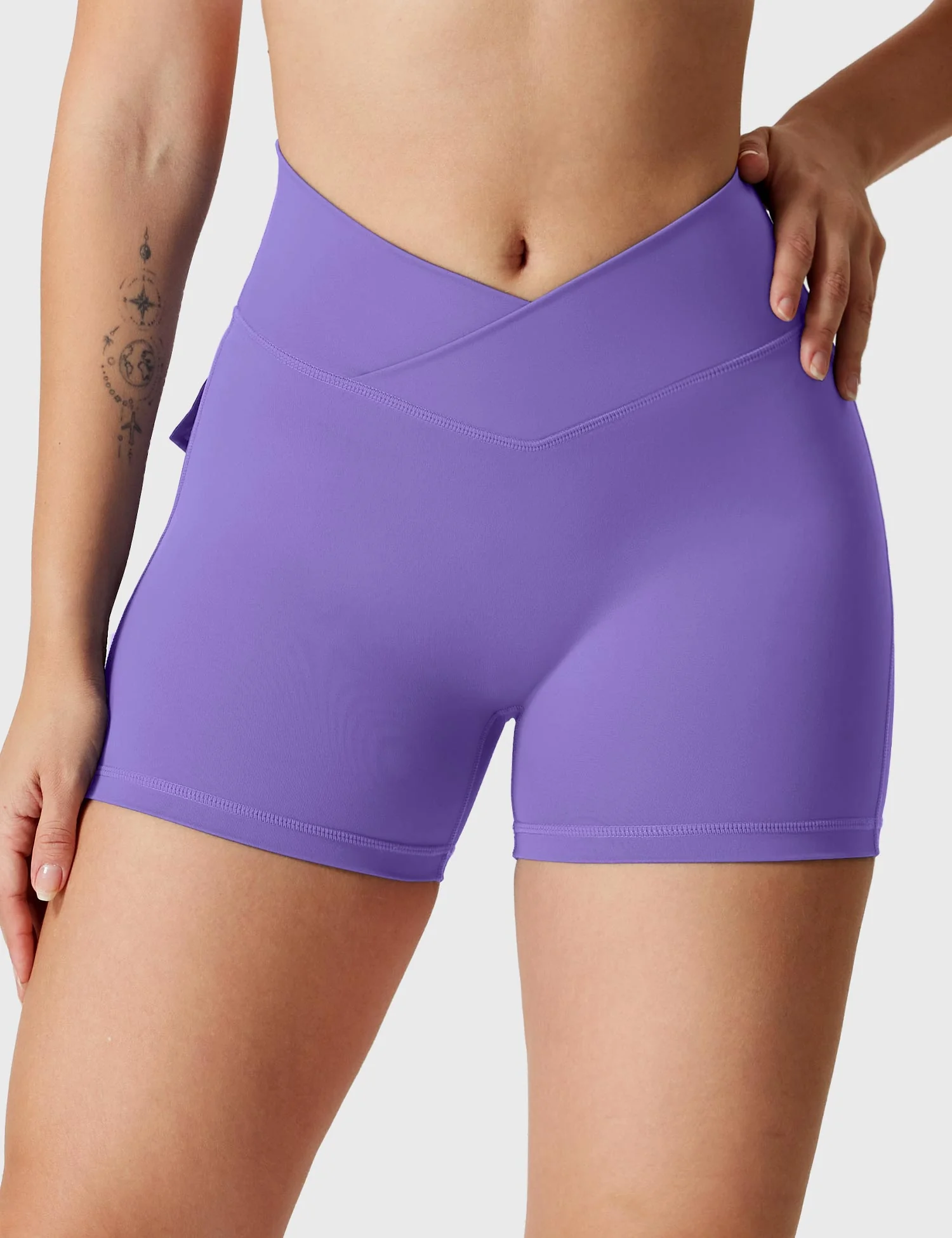 Yeoreo Charm CoreFlex™ V-Waistband 4.5" Shorts - Image 98