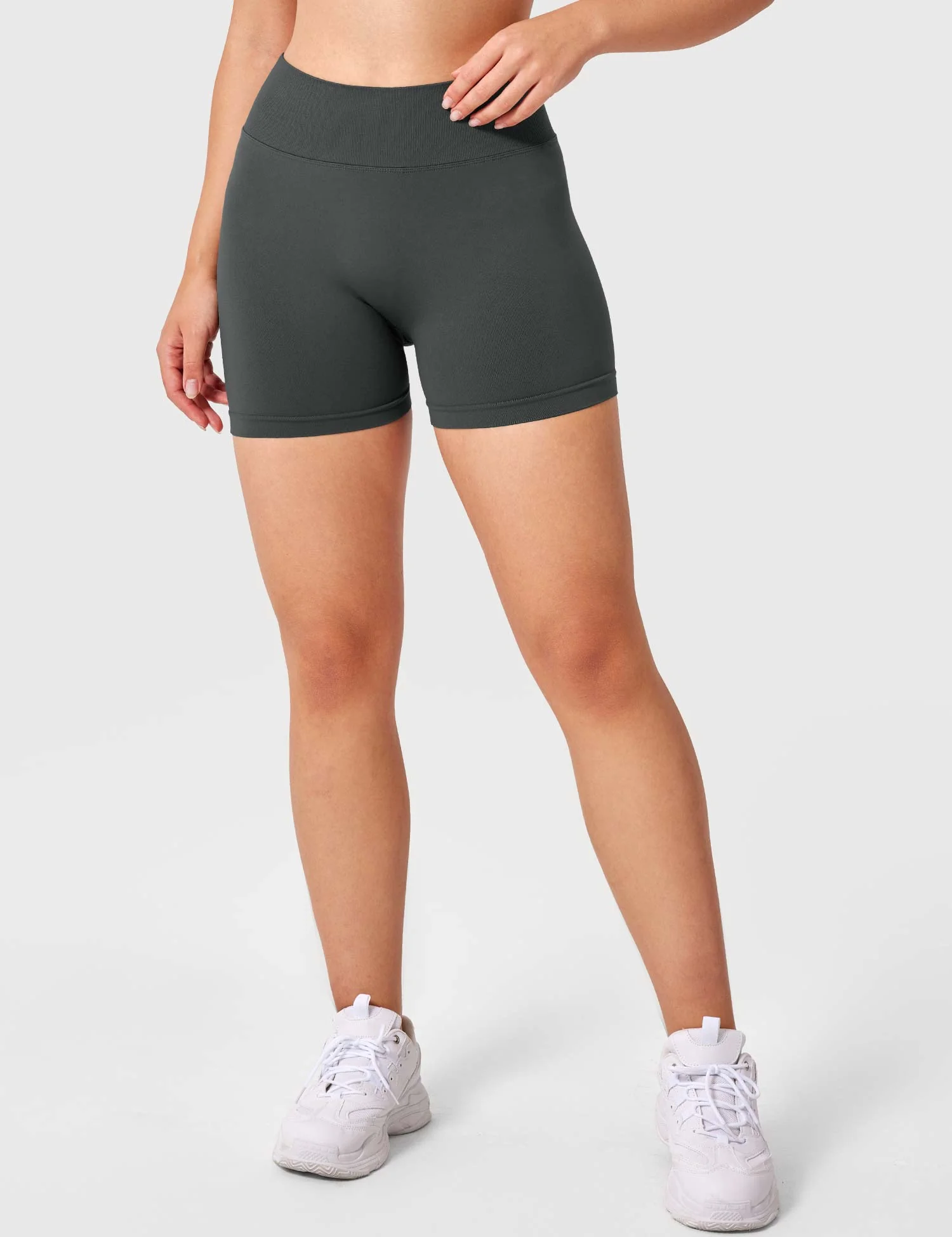 Yeoreo V Cross Liz Seamless Shorts 3.6" - Image 21