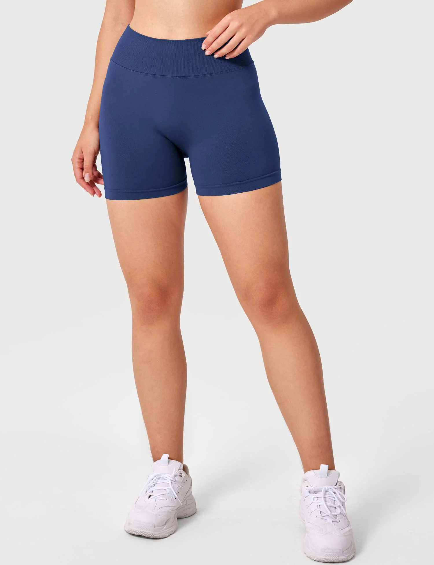 Yeoreo V Cross Liz Seamless Shorts 3.6" - Image 39