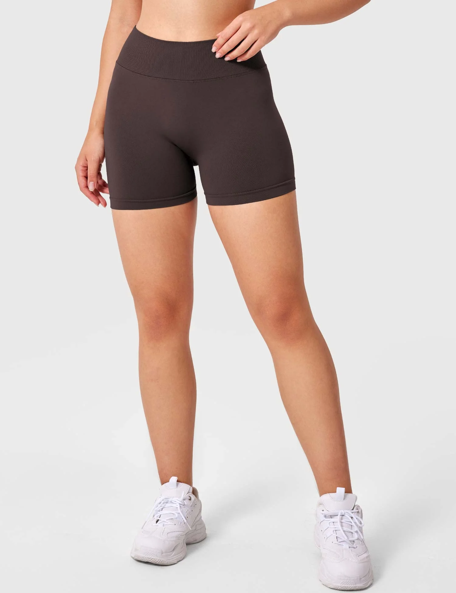 Yeoreo V Cross Liz Seamless Shorts 3.6" - Image 45