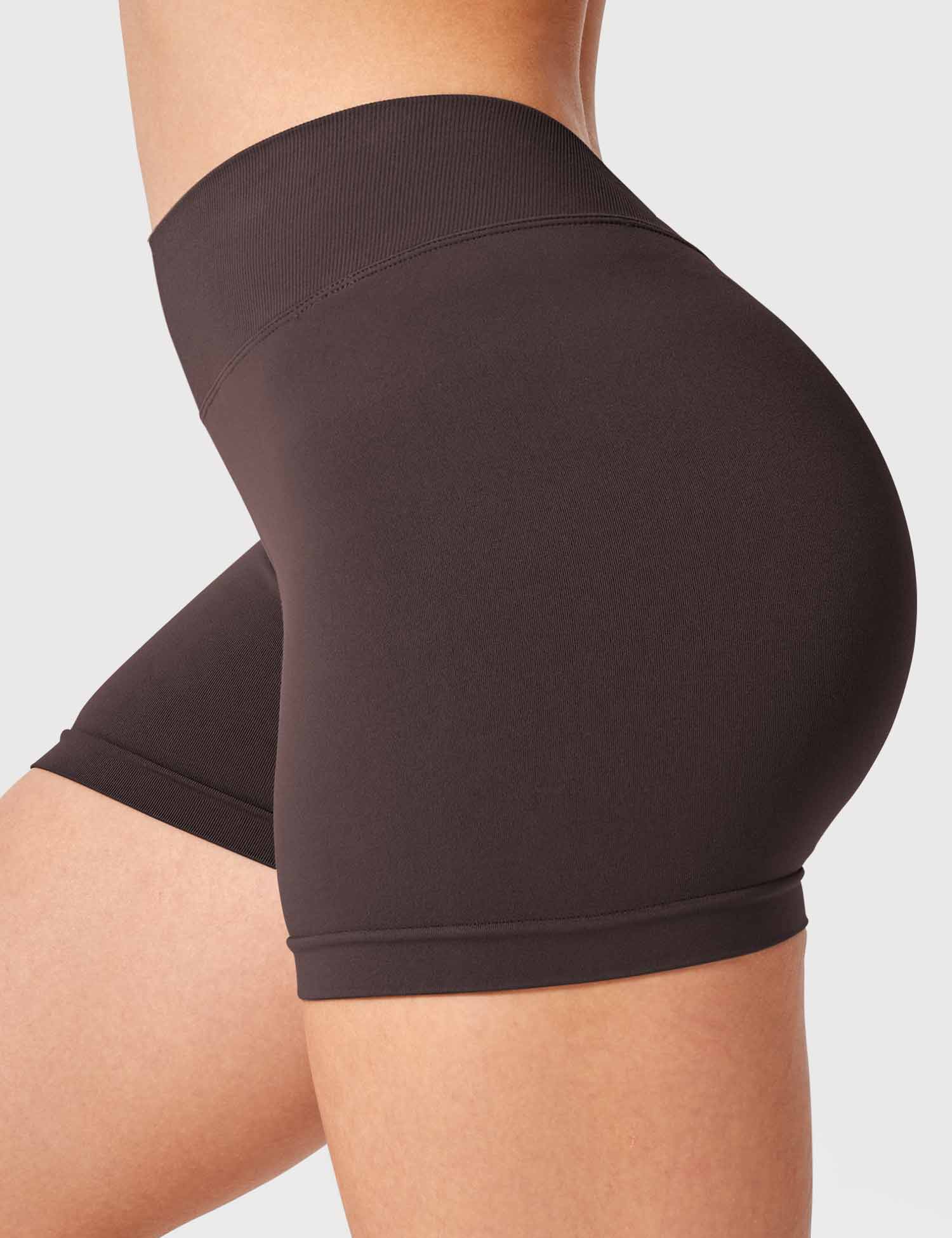 Yeoreo V Cross Liz Seamless Shorts 3.6" - Image 47