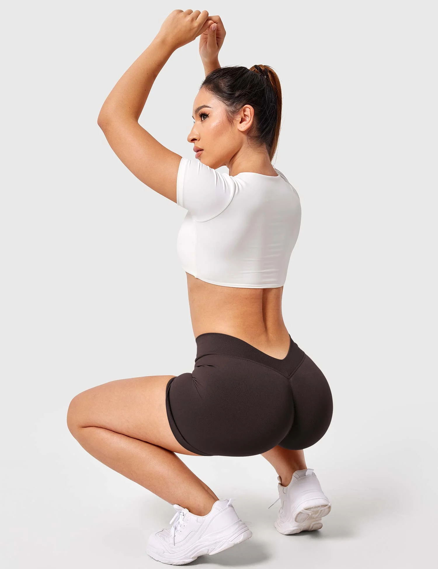 Yeoreo V Cross Liz Seamless Shorts 3.6" - Image 48