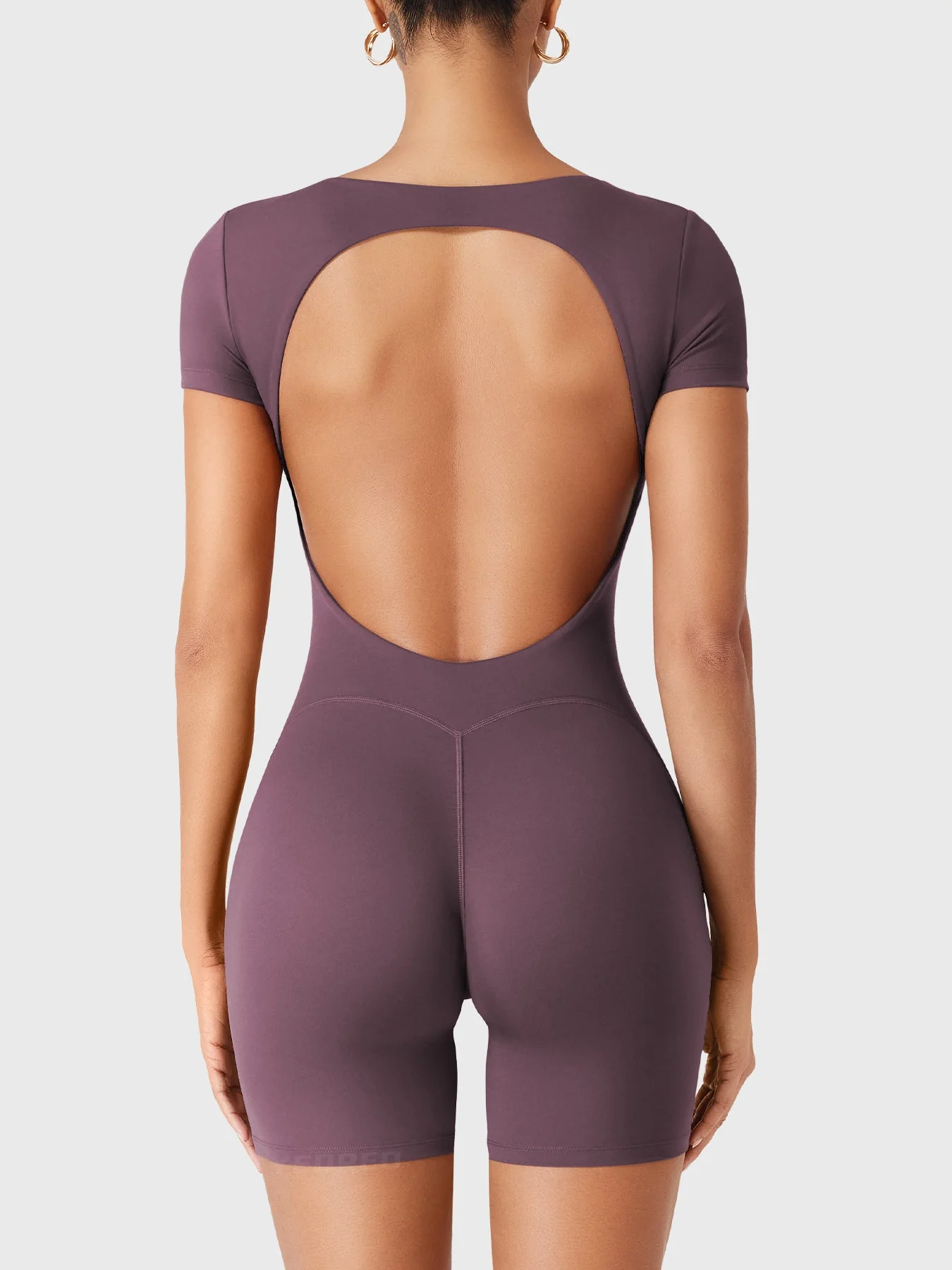 Yeoreo Xylia Open Back Romper - Image 4
